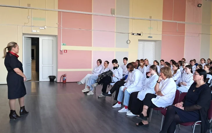 В Уральском медицинском колледже состоялась встреча студентов с руководителем ПДН